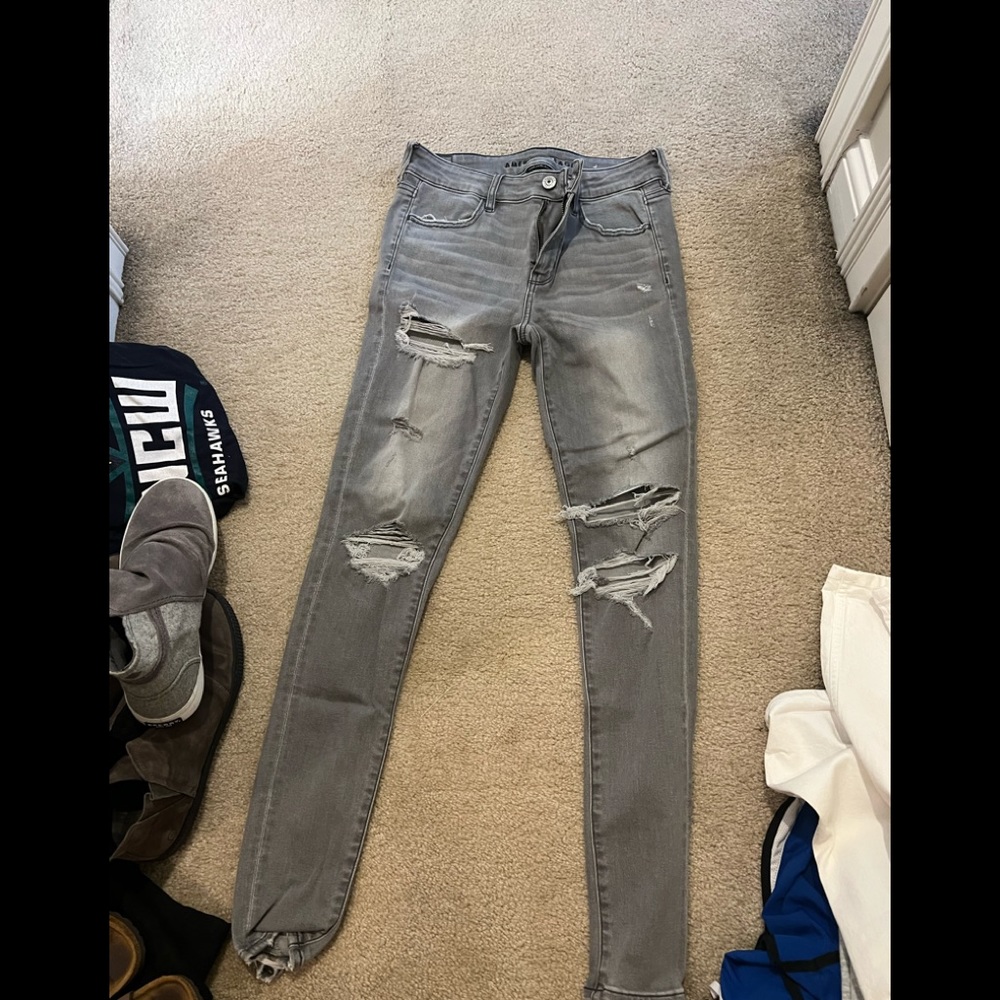 American Eagle skinny jeans